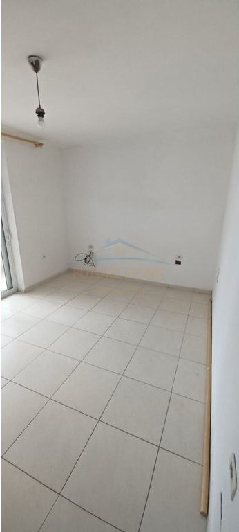 Qera,Apartament,3+1,Xhamlliku,Tirane