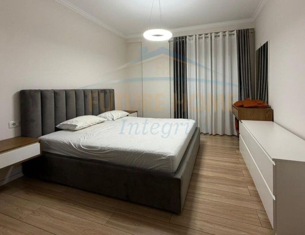Qera, Apartament 2+1, Unaza e Re, Tiranë.