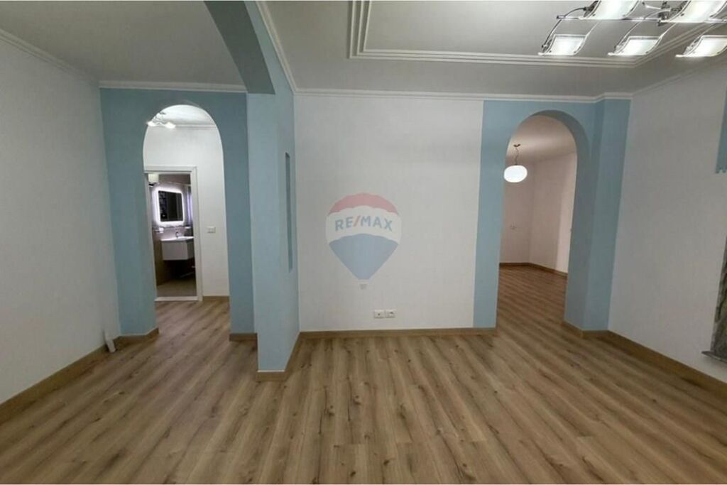 APARTAMENT 2+1 PER SHITJE NE LAPRAKE