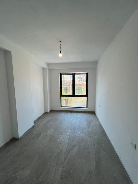 Rent, Business premises, Myslym Shyri