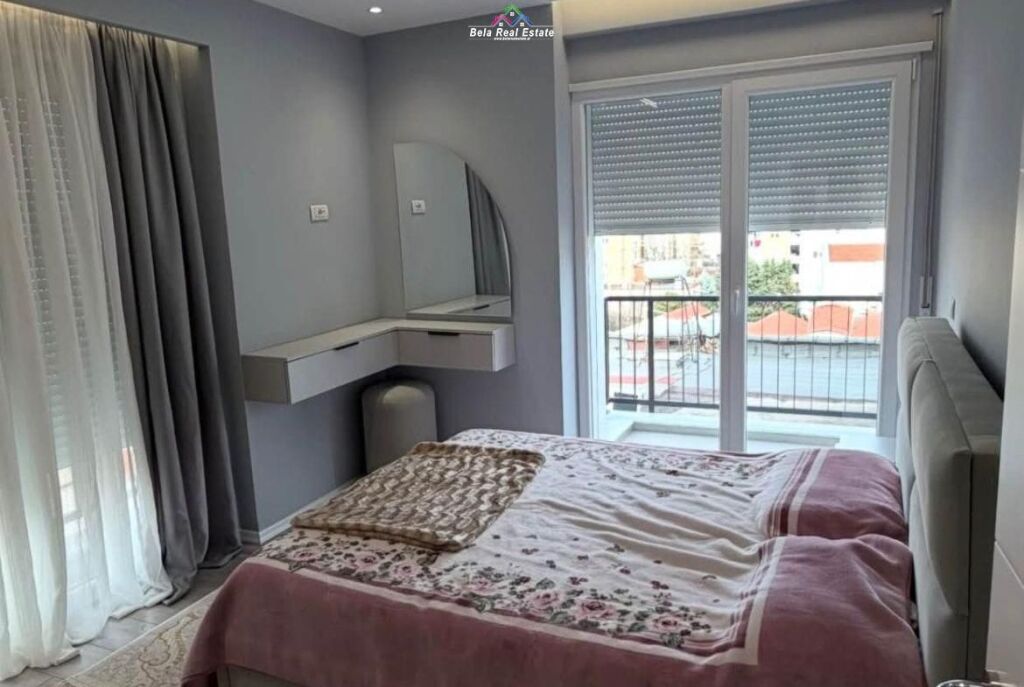 Appartamento In Affitto 2+1 A Xhamllik (ID B2201846) Tirana