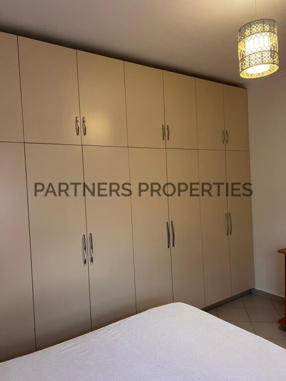 AFFITTASI 2+1 YZBERISHT NELA 6