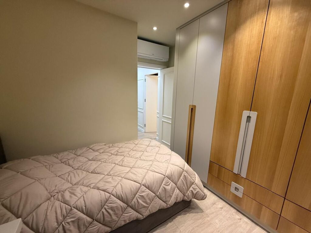 AFFITTASI APPARTAMENTO 2+1 PORCELAN
