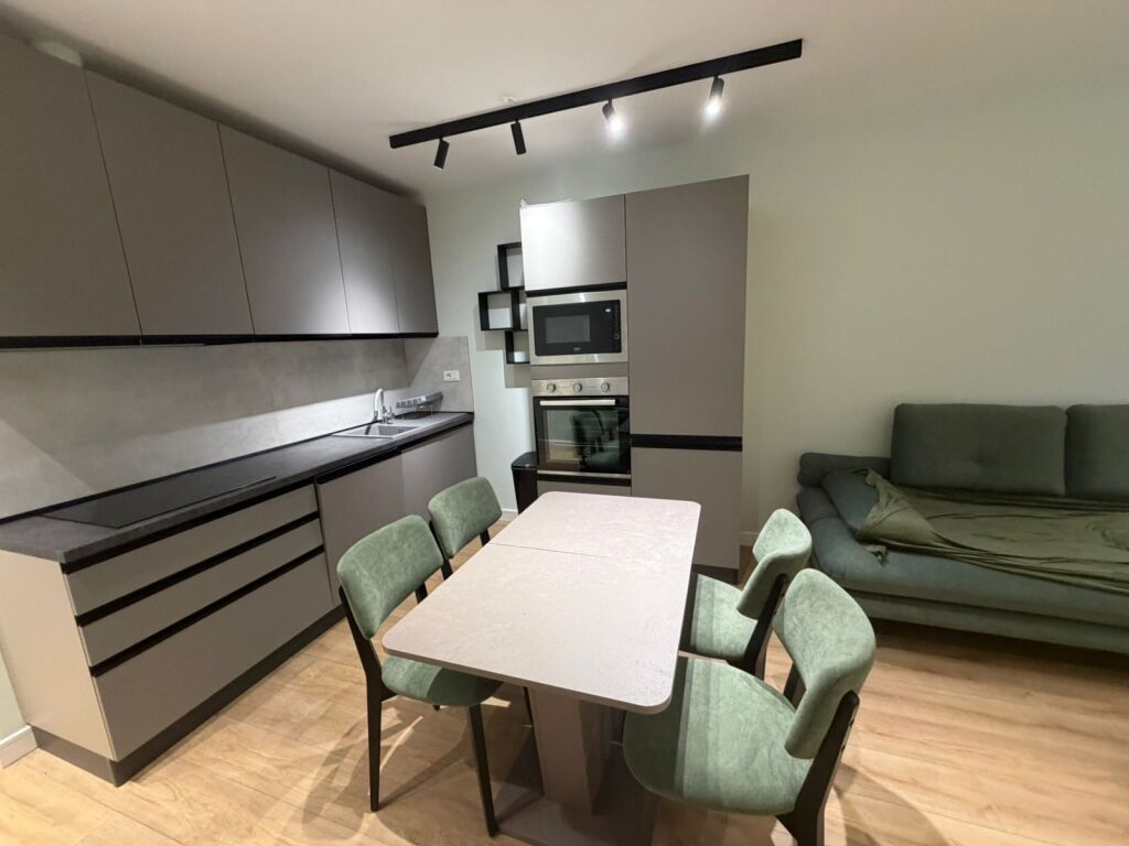 Affittasi 1+1 COMUNE DI PARIGI 750€