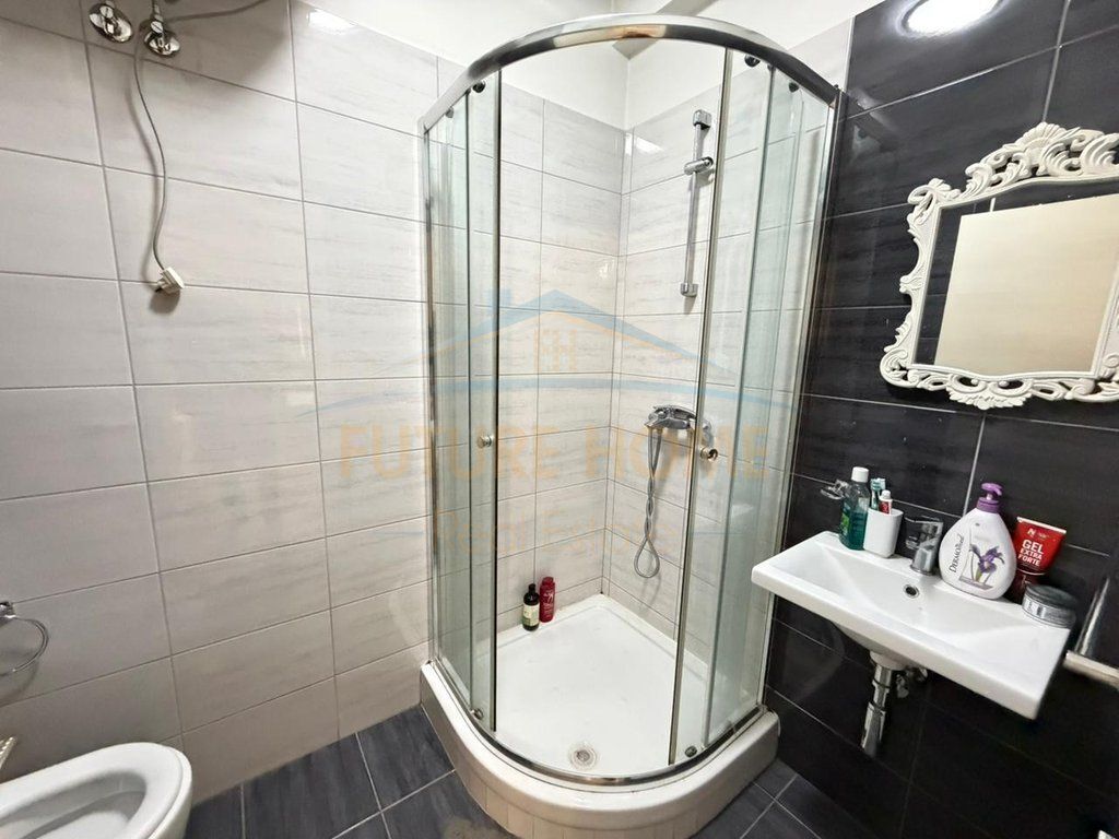 Qera, Apartament 3+1+2, Zogu i Zi, Tirane