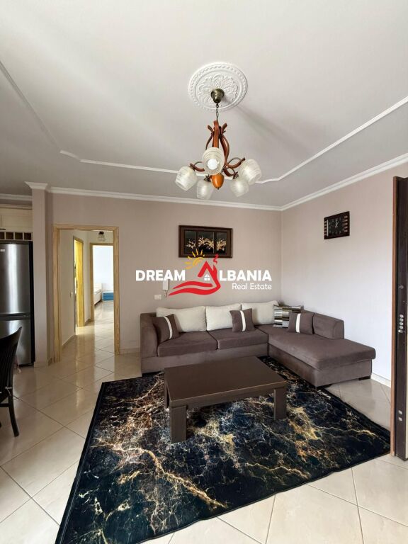 Appartamento 2+1+2 in affitto nel Giardino Botanico a Tirana (ID 42215524)