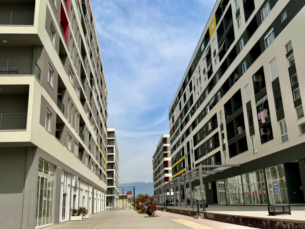 APARTAMENT 2+1+2 PËR QIRA tek UNIVERS SITY