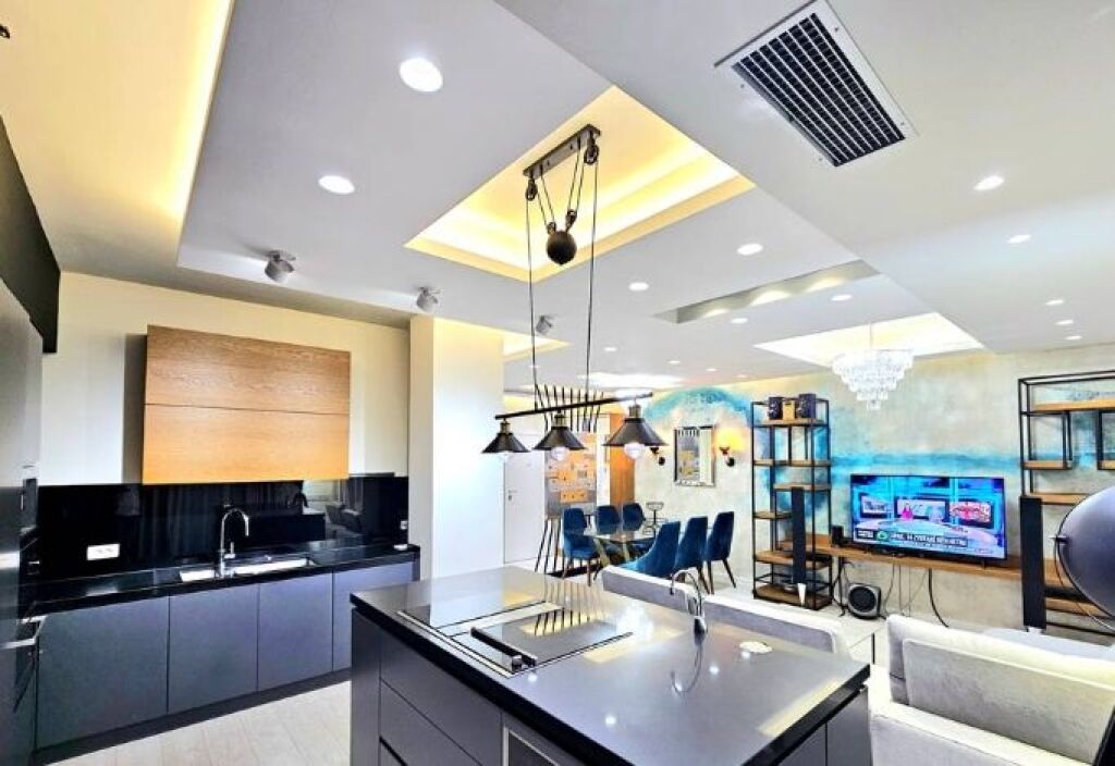 APARTAMENT 2+1+2 PER QIRA