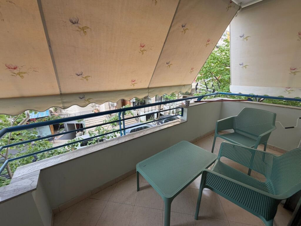 Affittasi 1+1 COMUNE DI PARIGI 750€