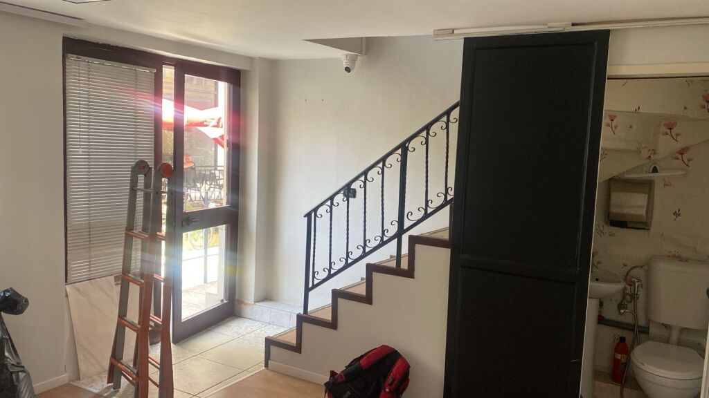 Dyqan me Qera ne qender !