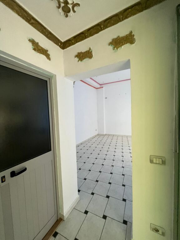 Business premises for rent