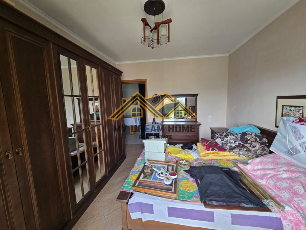 SHITET APARTAMENT 3+1+2T+2 BALLKONE PRANE MARKATES DURRES!