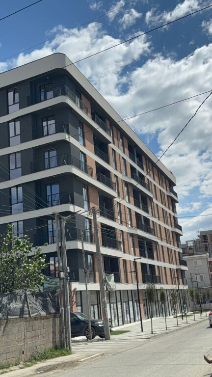 Tek Rezidenca Albulena Shitet Apartament 2+1 Me Planimetri Te Rregullt!