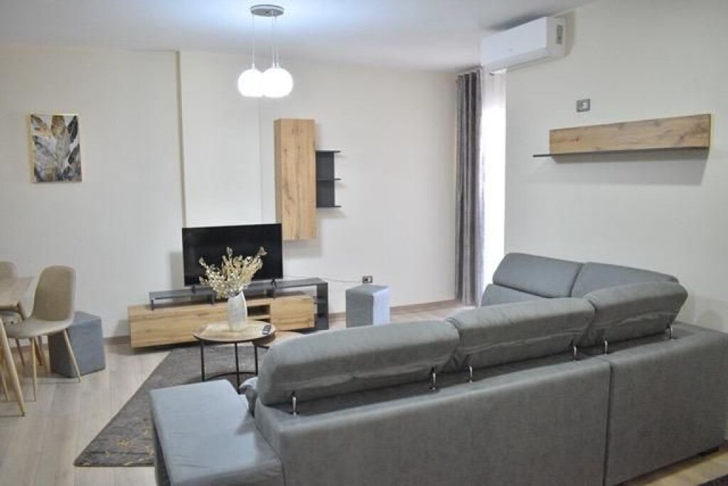 🏡 Jepet me qira apartament 1+1 📍 Tek Globe / përballë Delijorgjit💶 Çmimi: 600€/muaj