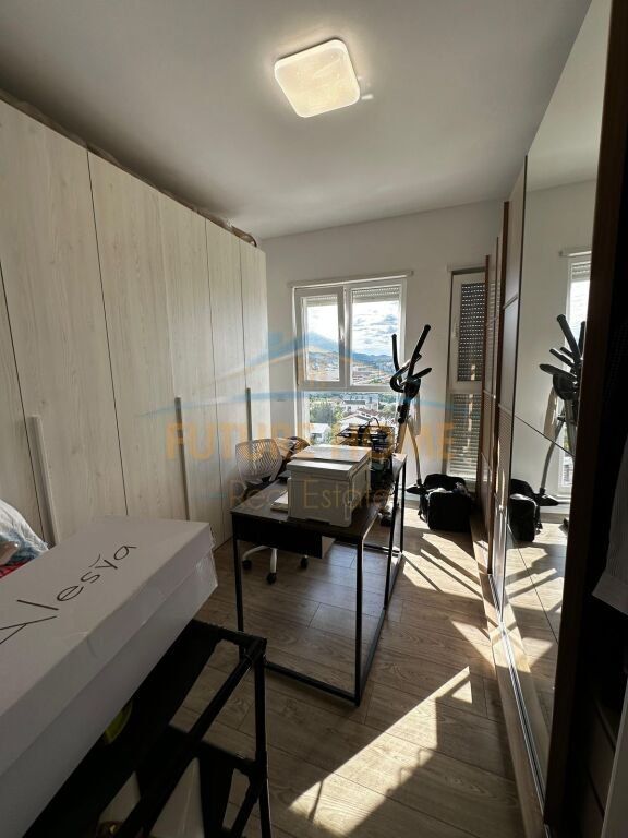 Qera, Apartament 2+1 Univers City, Tirane.