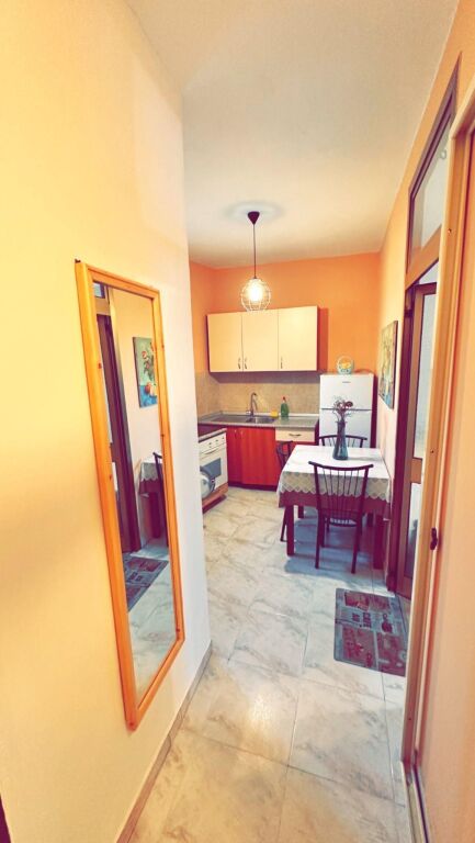 Qera | Garsoniere | Pazari i Ri | 300 €/muaj