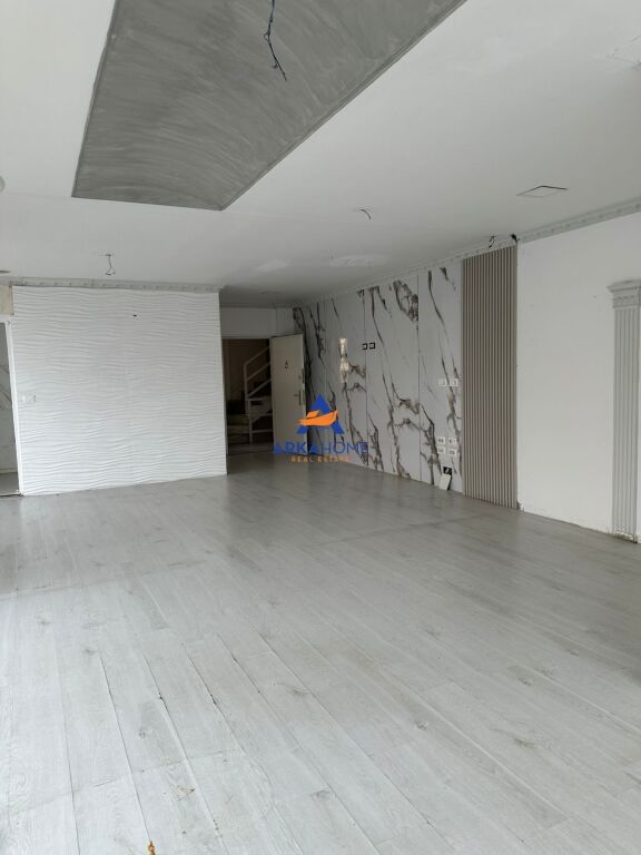 RENTAL SPACE 71M2 "SPORTS UNIVERSITY, MUHAMET GJONLLESHA STREET" 100,000 LEKE