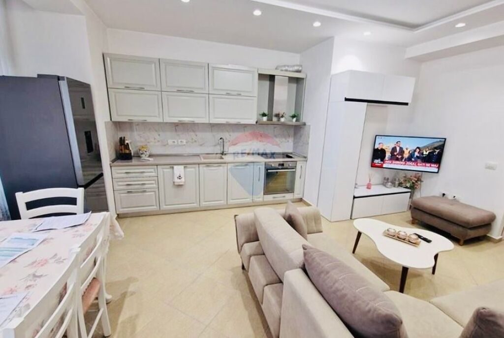 Appartamento 1+1 Comune di Parigi