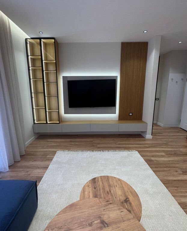 1+1 in affitto, Delijorgj