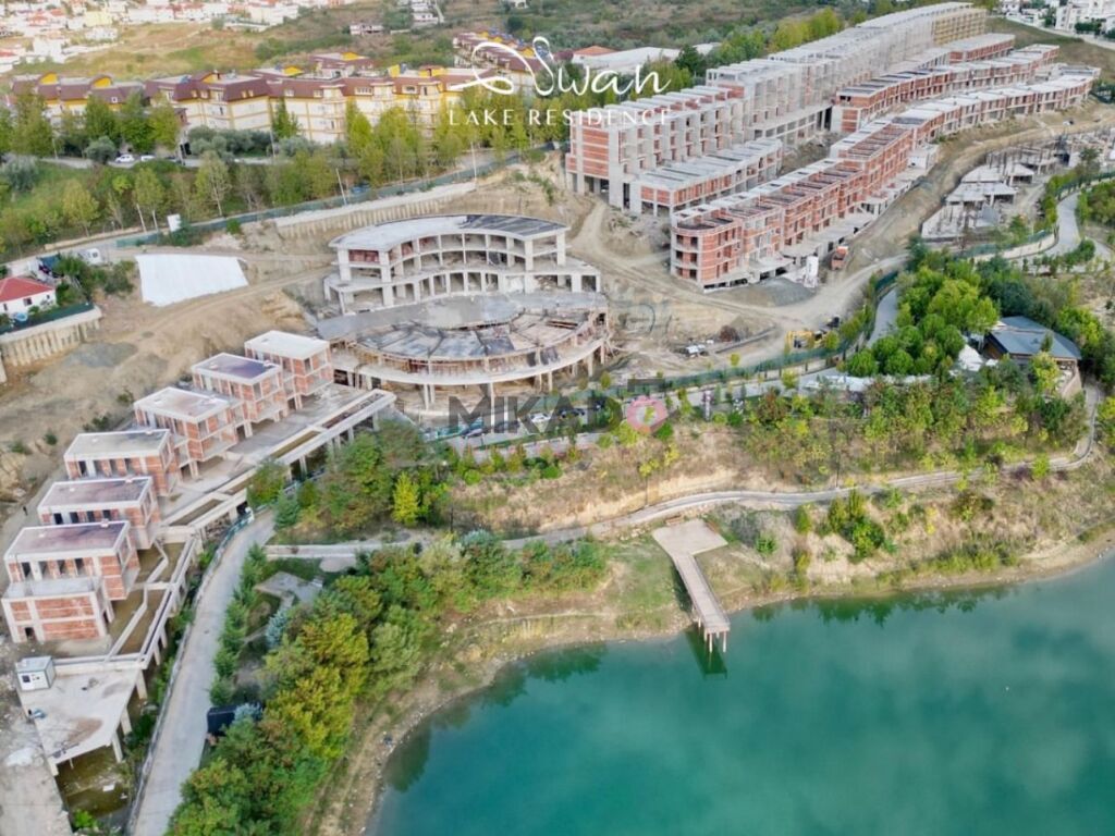 Vilë moderne luksoze me pishinë private në kompleksin Swan Residence!