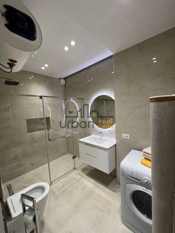 Qera, Vilë 2 Kate, Xhamllikun, Tiranë - 2000€ | 150 m²