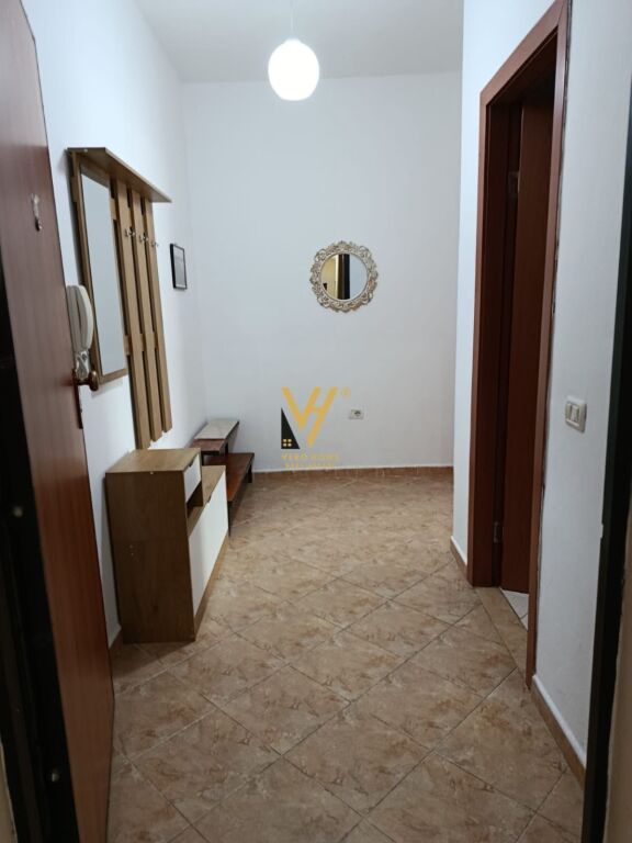 AFFITTASI APPARTAMENTO 1+1 IN VIA RIZA CEROVA 50.000 LEKE