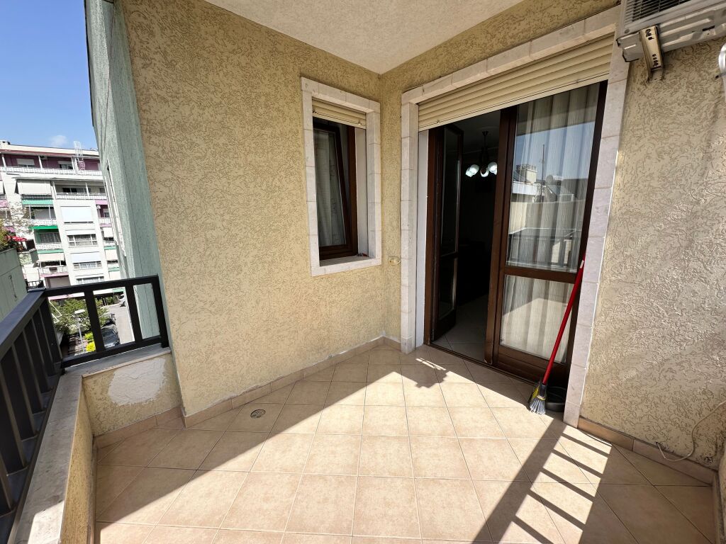 Apartment 2+1+2 + 2Blk For Rent Near the Botanical Garden