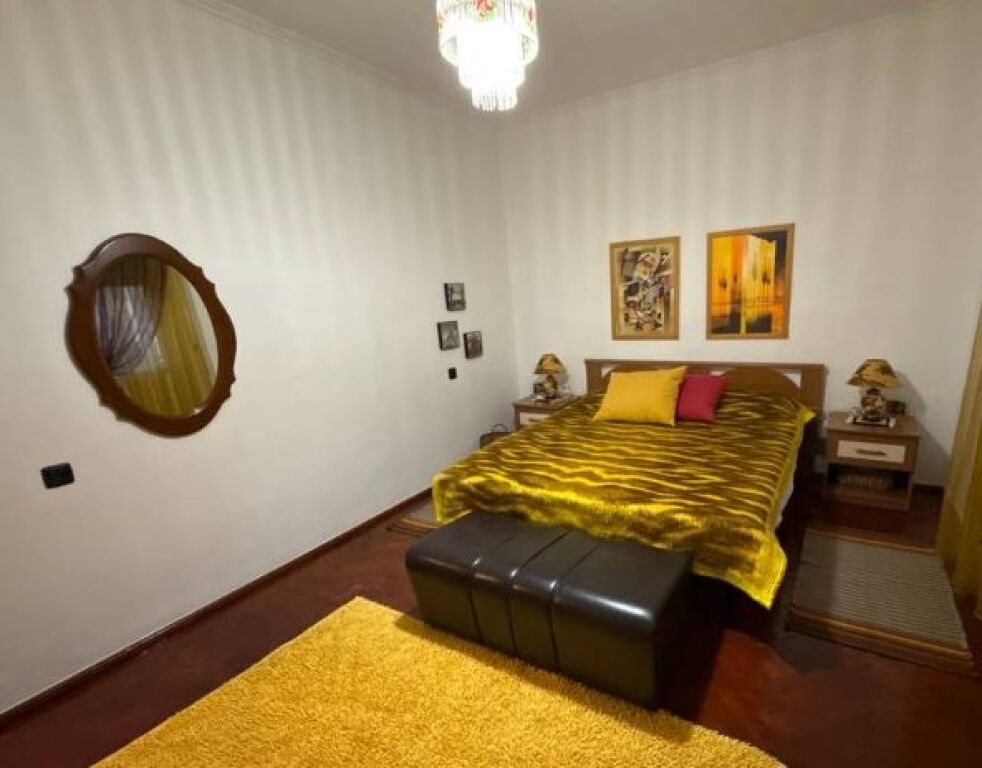 VENDESI APPARTAMENTO 2+1