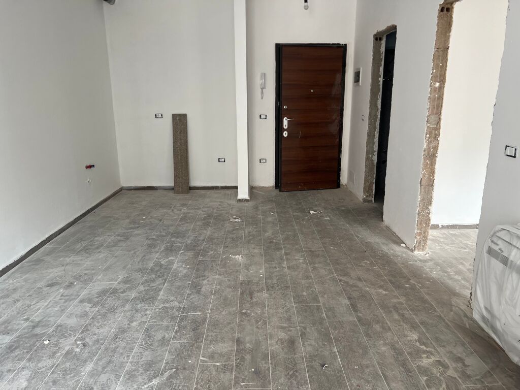 Apartament 1+1, Laprake( Aura )