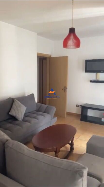 JEPET APARTAMENT 2+1 ME QERA "TEK 21 DHJETORI, RR. SHEFQET MASARAI" 60.000 LEKE