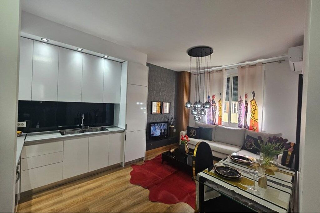 Apartment - For Sale - Naim Frashëri Street, Tirana(ID: 530181101-358)