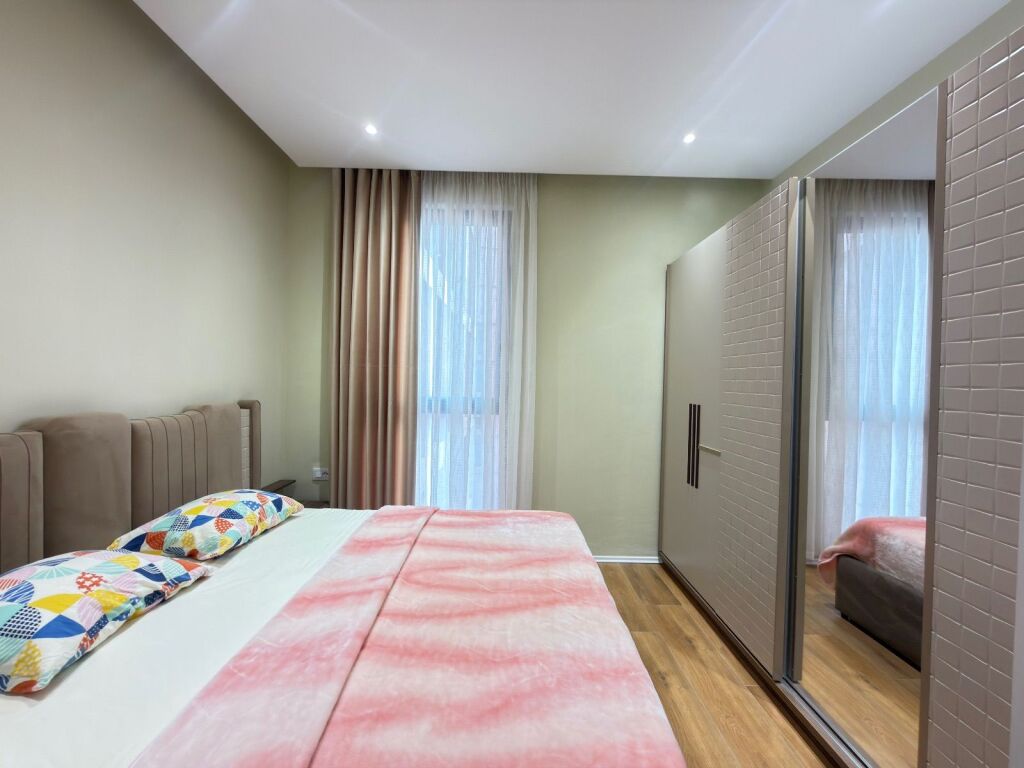 Apartament 1+1 ne shitje.  Galeria Roma Rr.Kavajes! 280.000 €