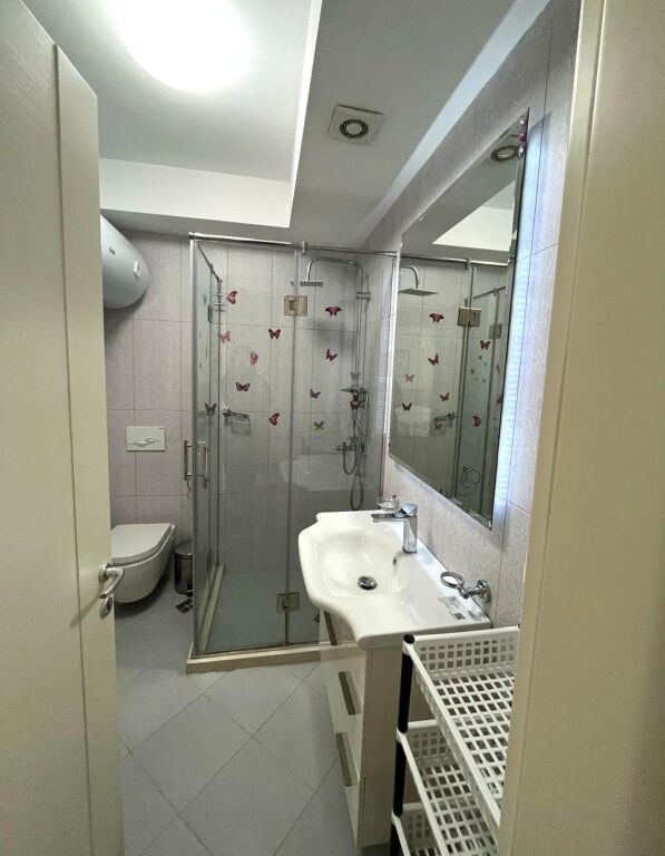 🏡 Long Hill Residence  Qira Apartament 2+1