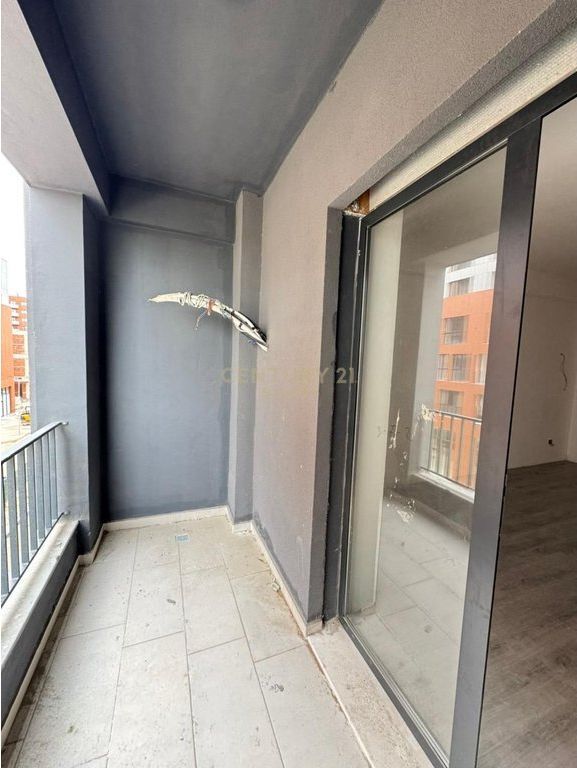 APARTAMENT 2+1+2 TUALETE PER SHITJE PRANE KOMPLEKSIT FRATARI!