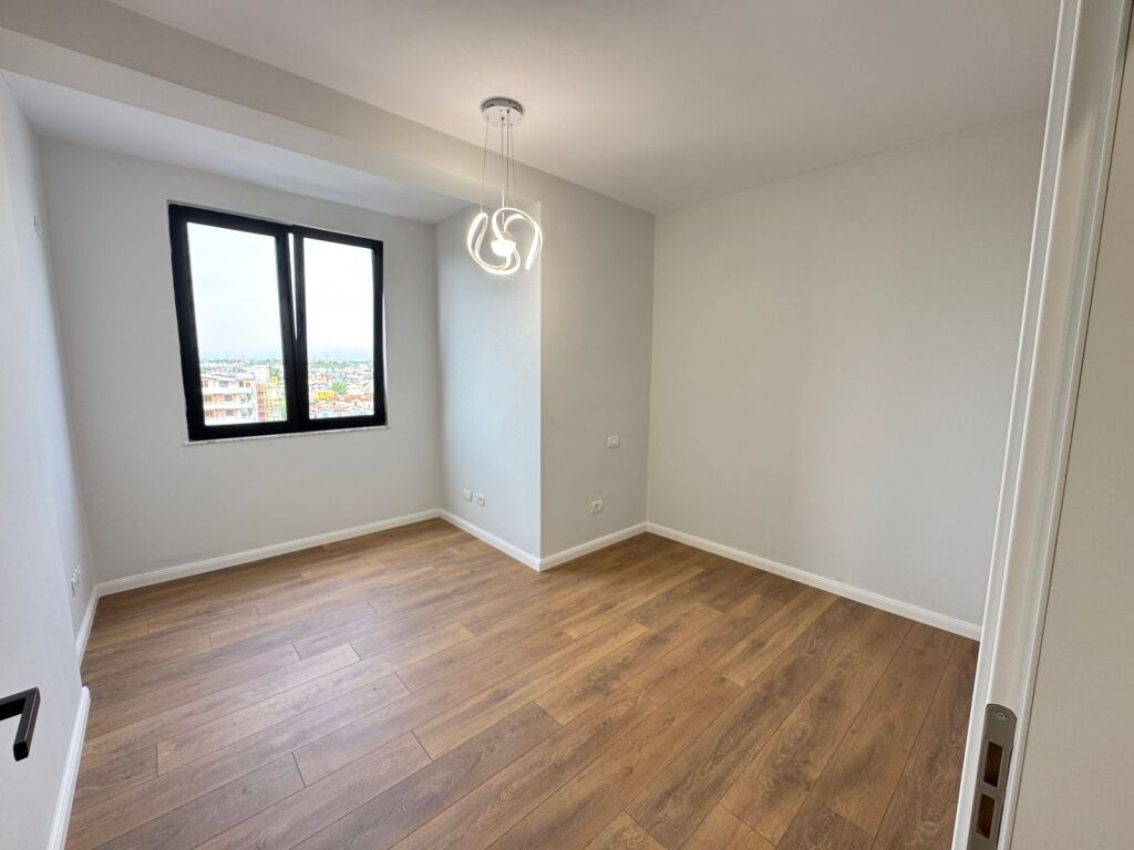 🏡 SHITET APARTAMENT 2+1 TEK  KOMPLEKSI KASA, PLAZH – DURRËS