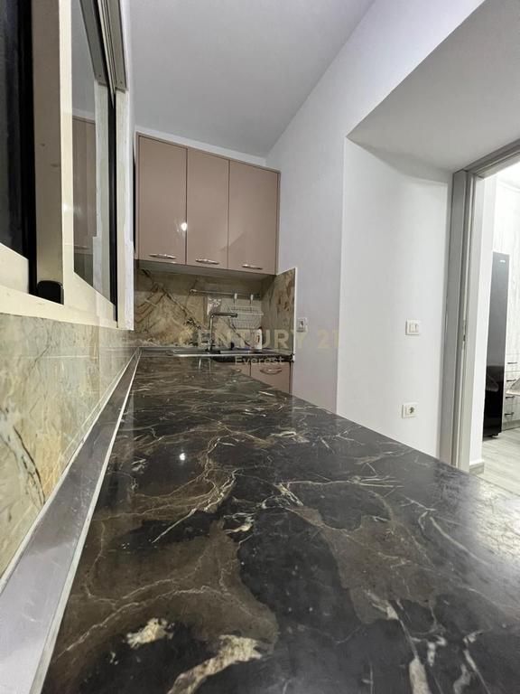 Affittasi appartamento 2+1 vicino alla Scuola di Balletto