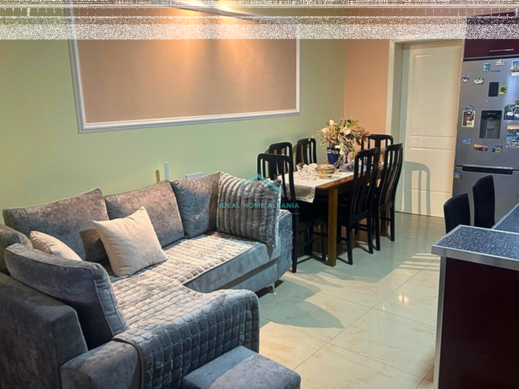 Casa Privata in Affitto – Zona del Comune, Vlora.