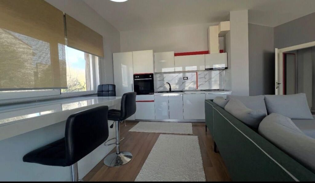 🏡Jepet me qira apartament 2+1+2 pranë Kopshtit Botanik 🌿 💰 Çmimi: 100,000 lekë / muaj