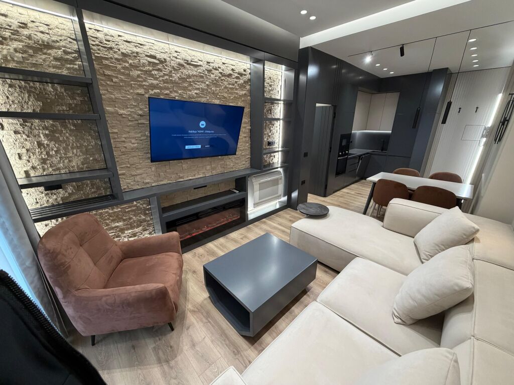 Apartment me qera 1+1 Garden Building