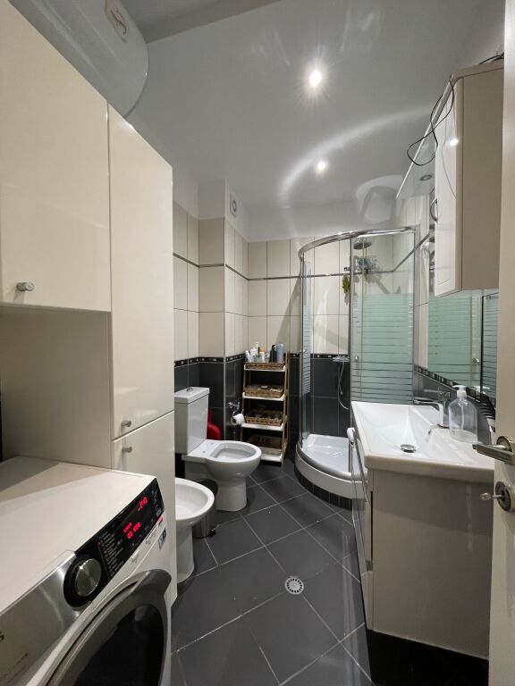 🔴Shitet 3+1+2 dhe garazh 📍Kopshti zologjik🔴