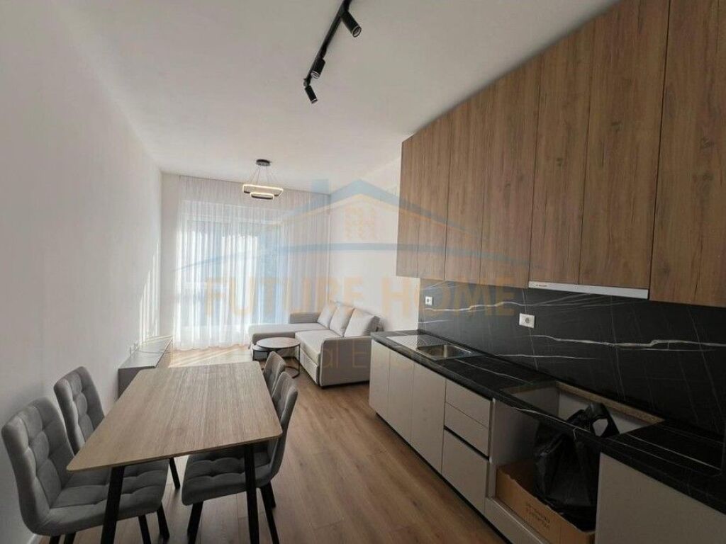 Shitet, Apartament 1+1, OXA, Fresku, Tirane.