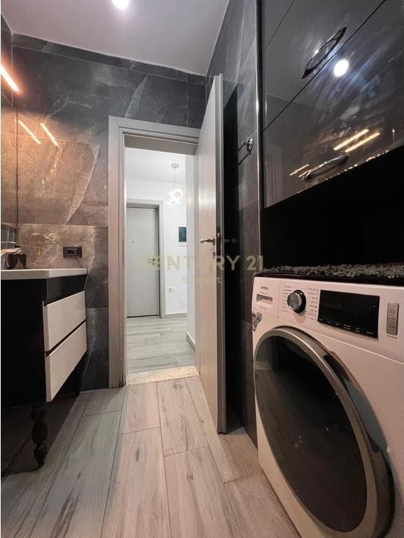 SHKOLLA E BALETIT, JAPIM APARTAMENT 2+1 PER QIRA