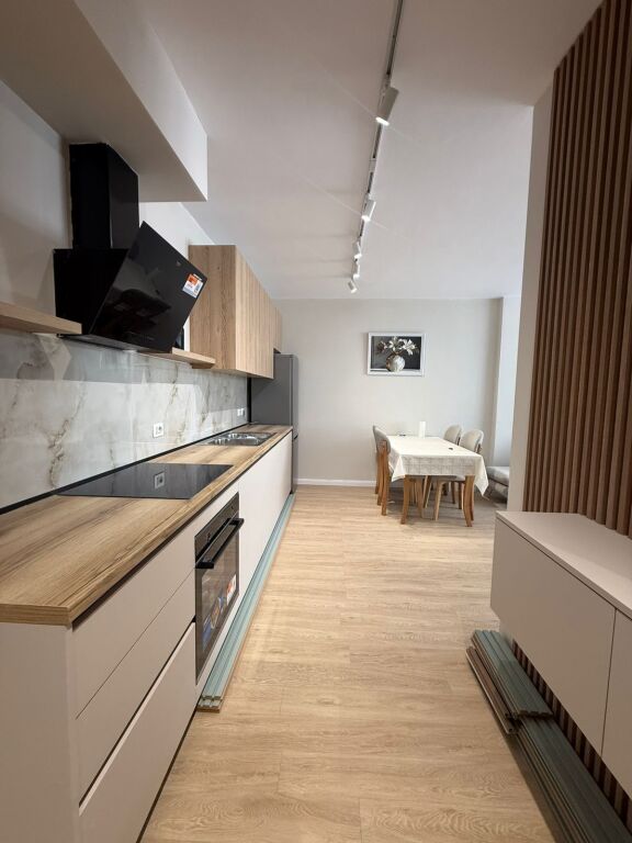 Apartament 1+1 me qera tek Kontakti tek Ish Parku