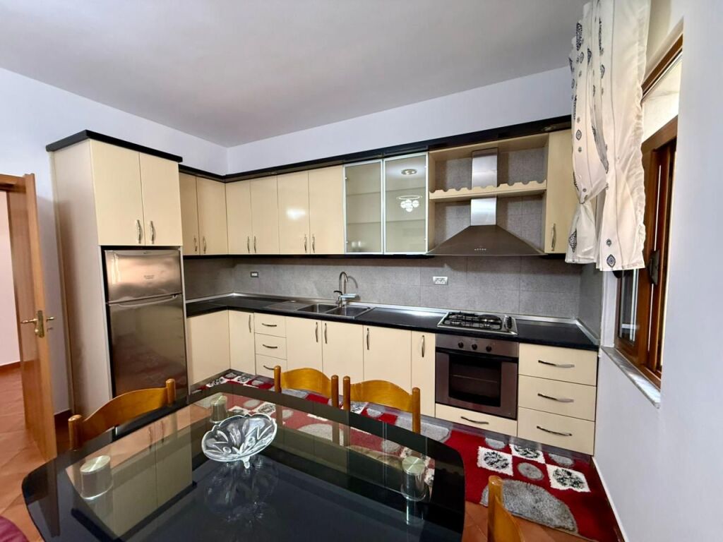 📣 AFFITTO Appartamento 1+1 📍 Vicino a 2 Palme, Astir ✨ 💶 Prezzo 40.000 Leke/Mese