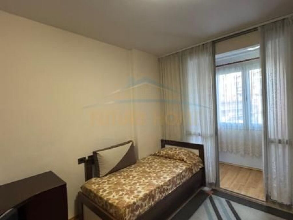 Qera,Apartament 2+1+2, Fresk, Tirane