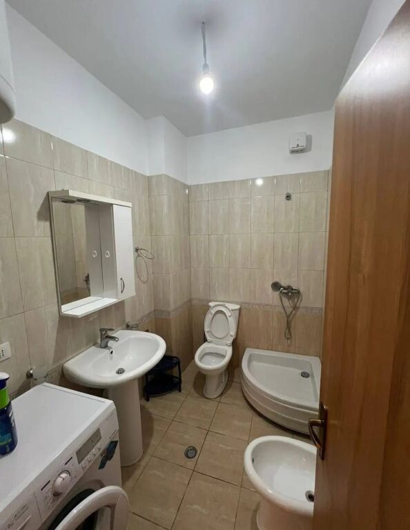 🏡 Apartament me qira 1+1 kodra e diellit
