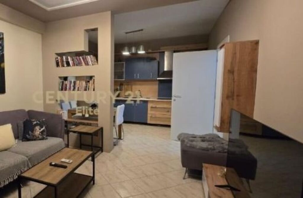 Jepet me qera apartament 1+1