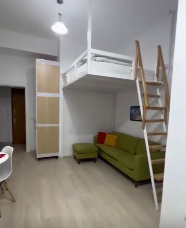 Apartament garsoniere prane Petro Ninit!