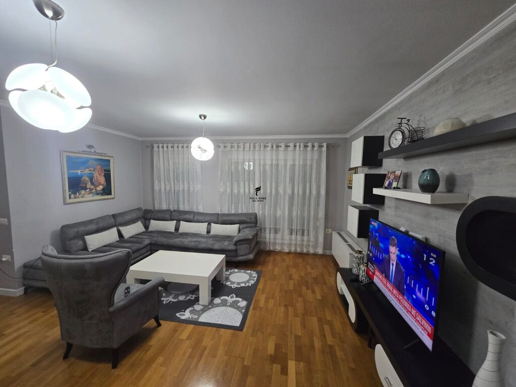 VENDESI APPARTAMENTO 3+1 21 DICEMBRE 350.000 EURO FH-69329