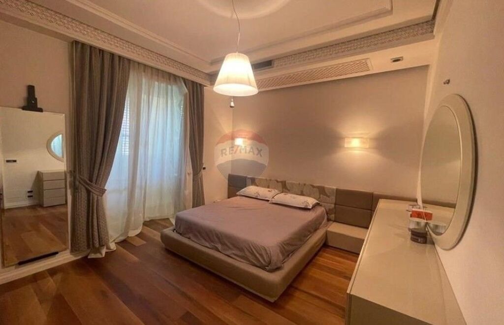 Apartament 1+1 - Për Qira - Rruga Qemal Stafa, Tiranë  ID: 530551001-426